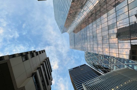 Peut-on faire une TUP si la société a des litiges ? — Éligibilité et conditions — Guide Leyland & Leyland